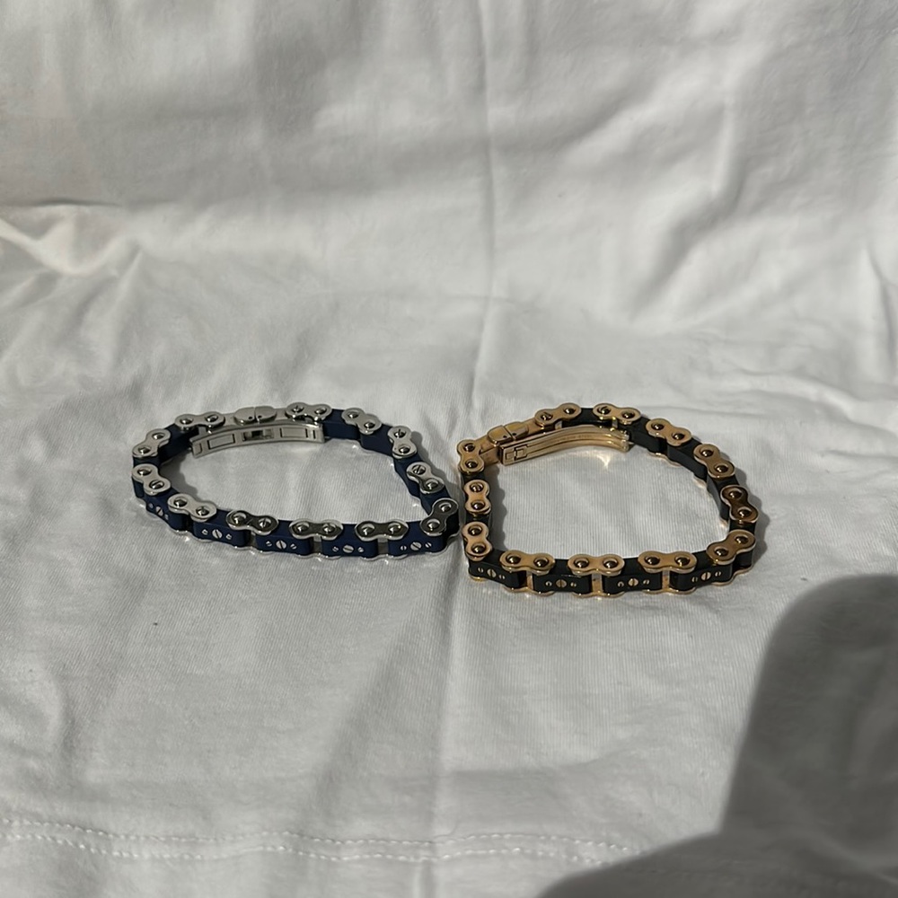 Bracelet